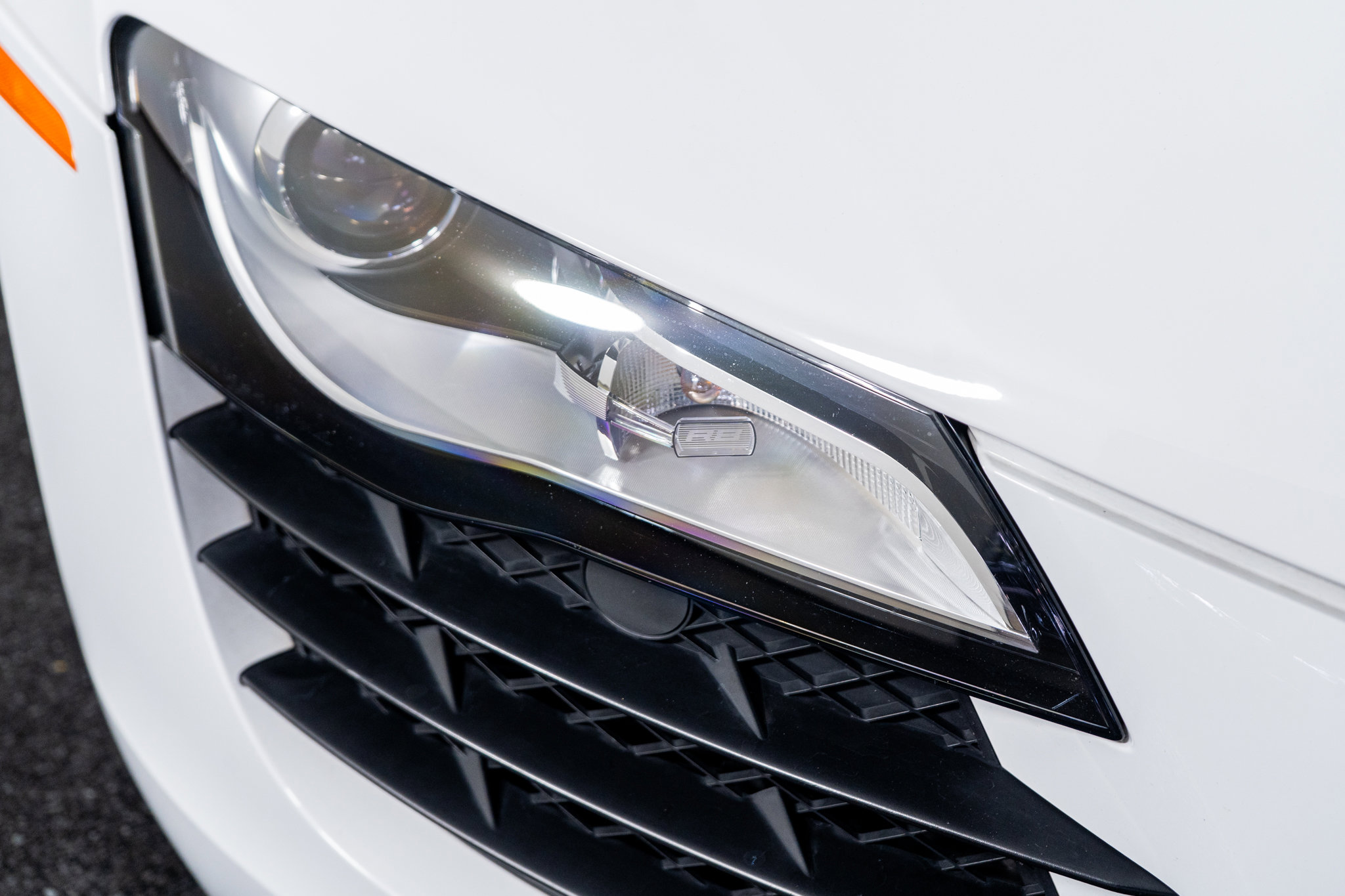 Used 2011 Audi R8 V8 image 24