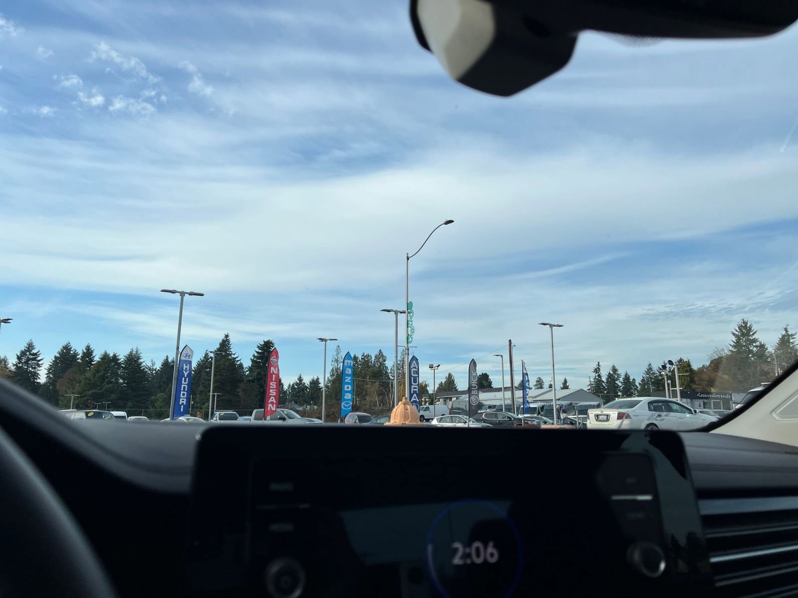 Used 2025 Volkswagen Jetta SE image 18