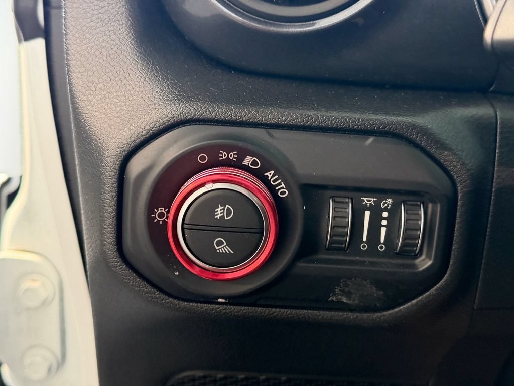 Used 2022 Jeep Gladiator Sport AWD/4WD image 20