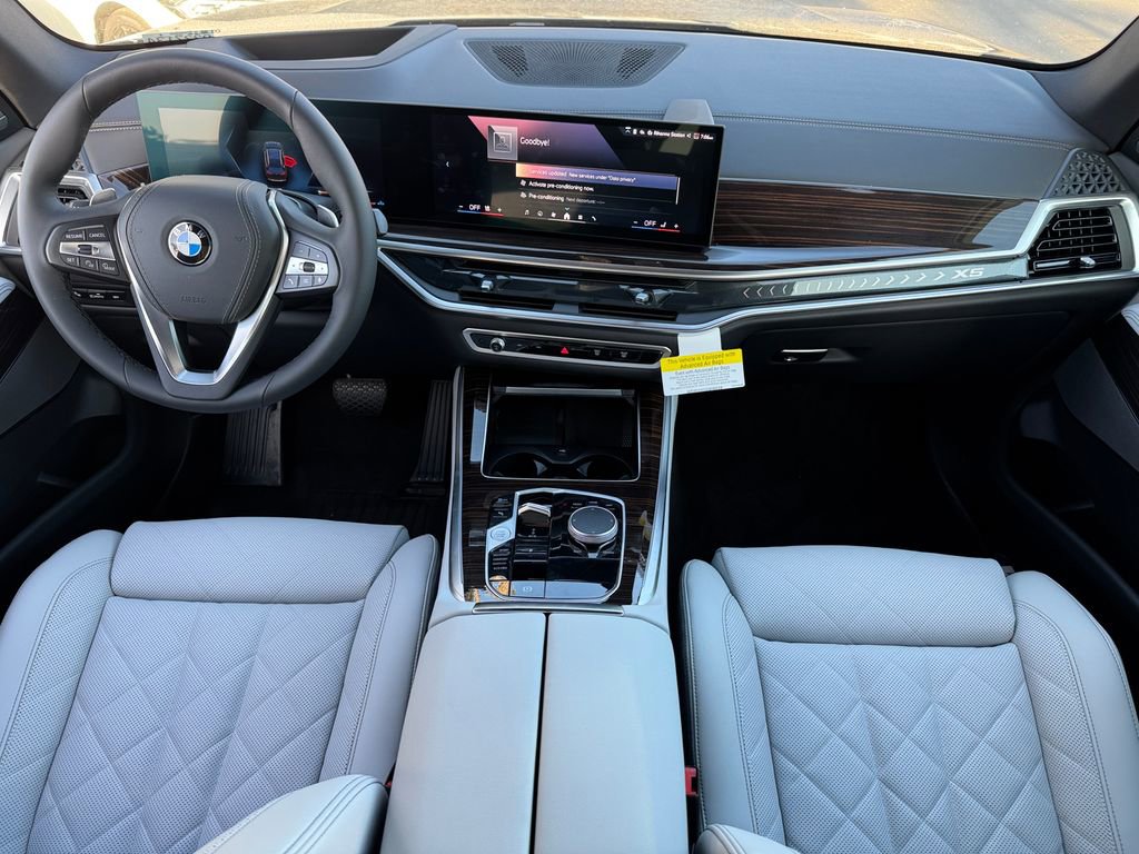 New 2026 BMW X5 sDrive40i image 18