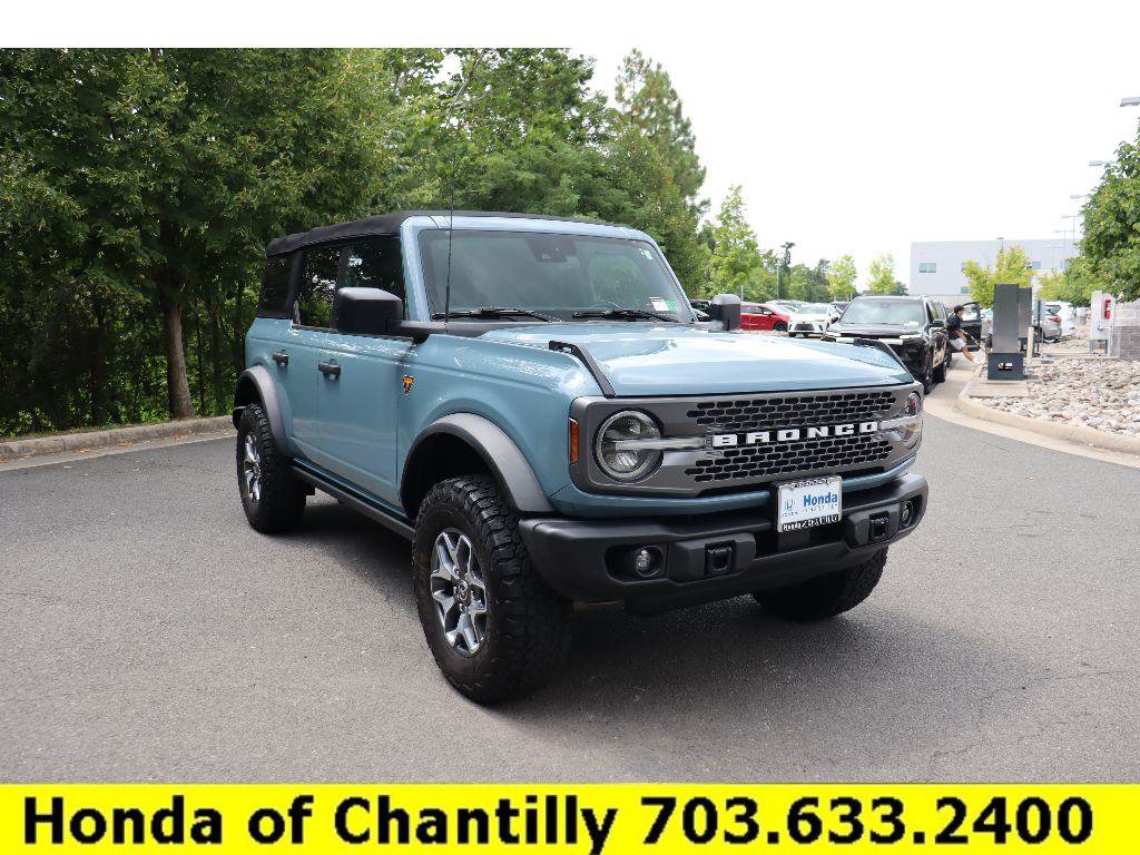 Used 2022 Ford Bronco Badlands video 1