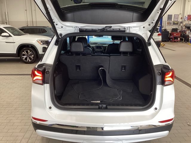 Used 2022 Chevrolet Equinox RS AWD/4WD image 14