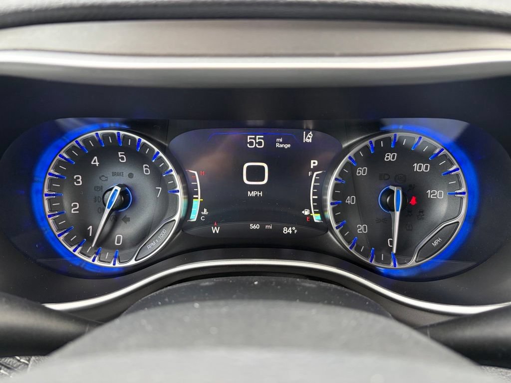 New 2027 Chrysler Pacifica Select w/ Family Tech Group AWD/4WD image 30