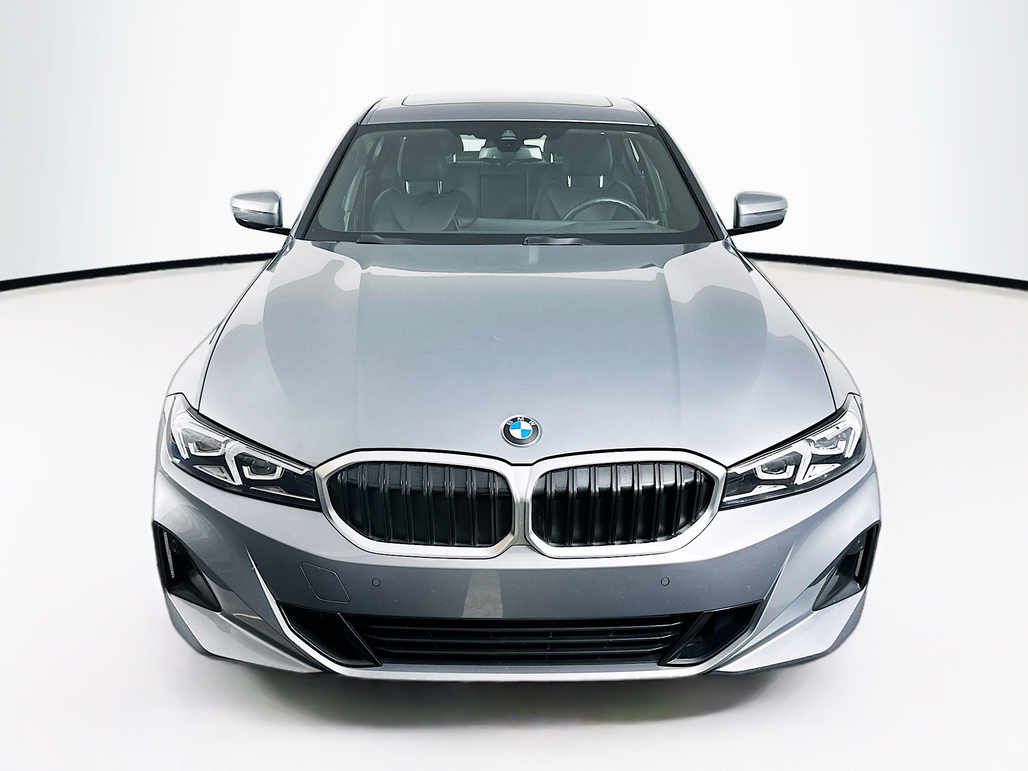 Used 2023 BMW 330i Sedan w/ Premium Package RWD image 2