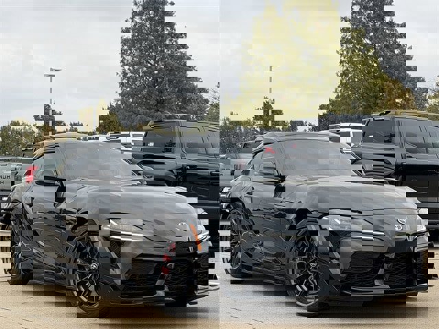 Used 2023 Toyota Supra Premium image 2