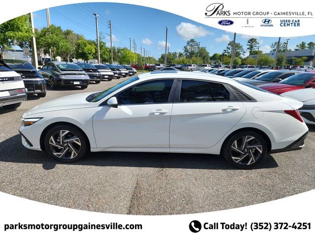 New 2025 Hyundai Elantra Limited image 5