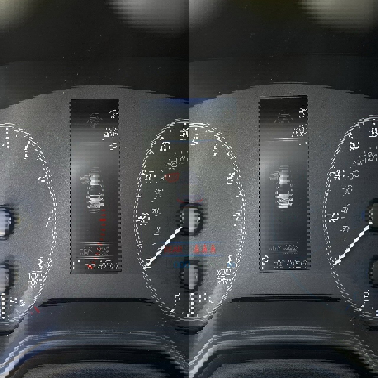 Used 2024 Toyota Corolla LE image 14