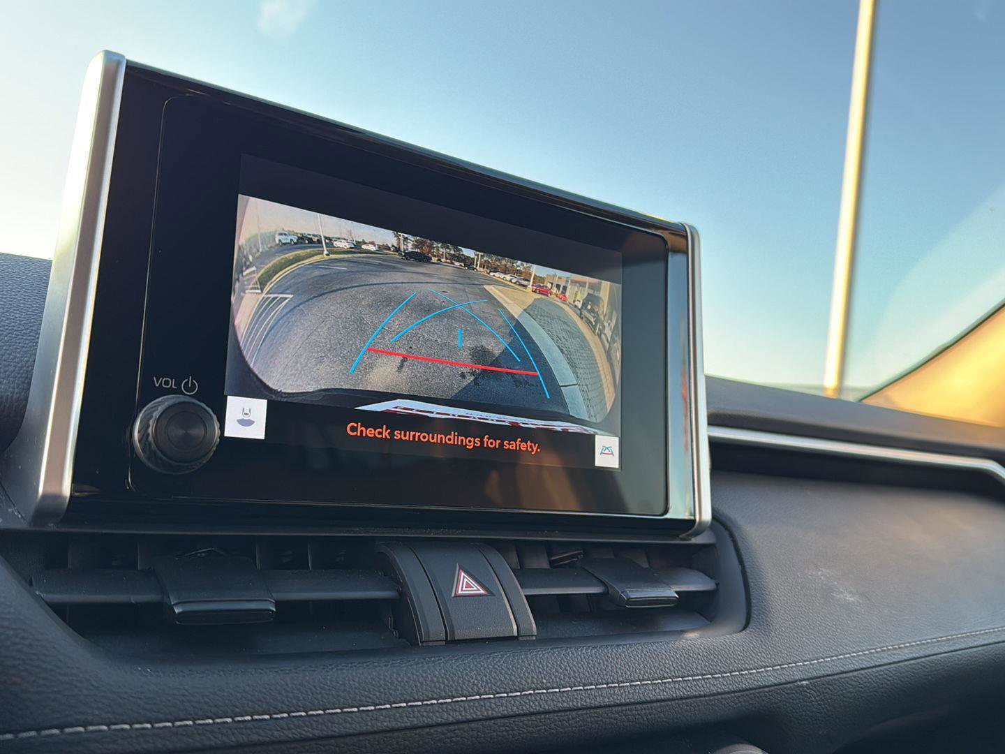 Certified 2023 Toyota RAV4 XLE FWD image 22