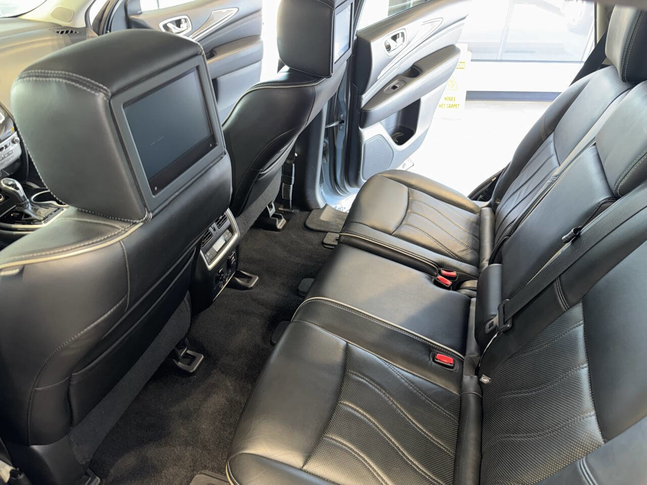 Used 2017 INFINITI QX60 FWD w/ Premium Plus Package image 22