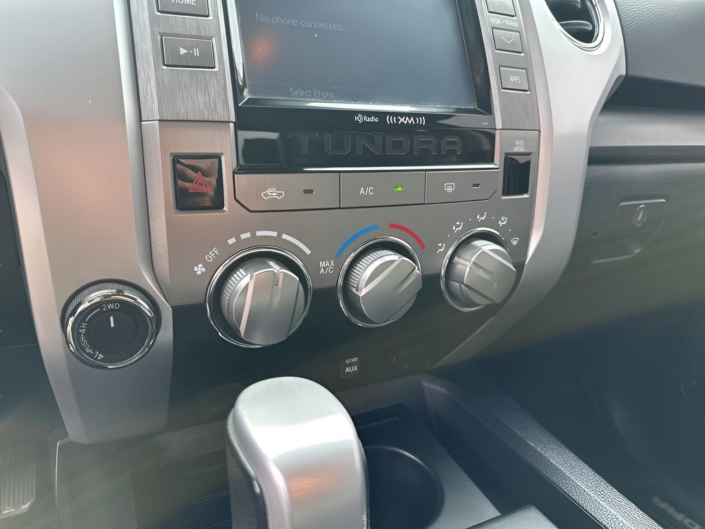 Used 2018 Toyota Tundra SR5 w/ SR5 Upgrade Package image 34