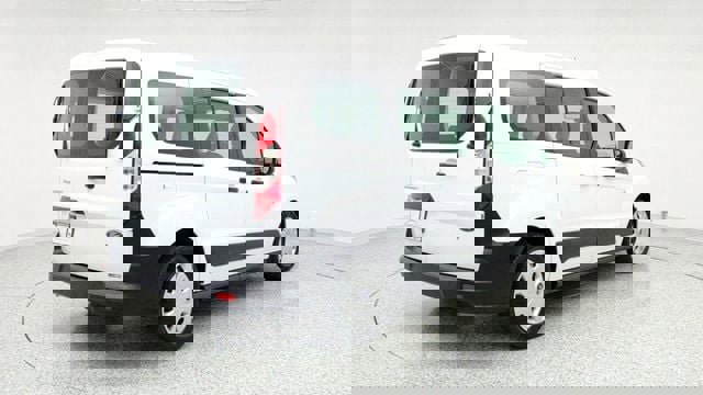 Used 2020 Ford Transit Connect XL image 5