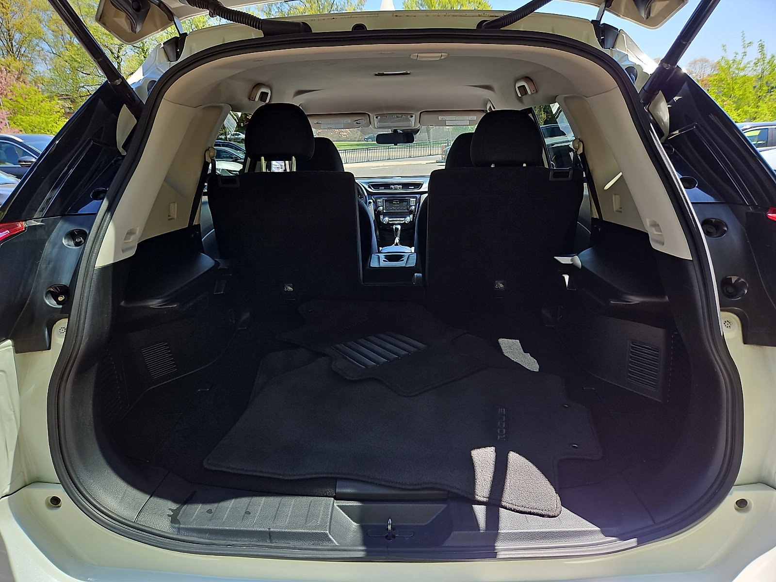 Certified 2019 Nissan Rogue SV AWD/4WD image 28