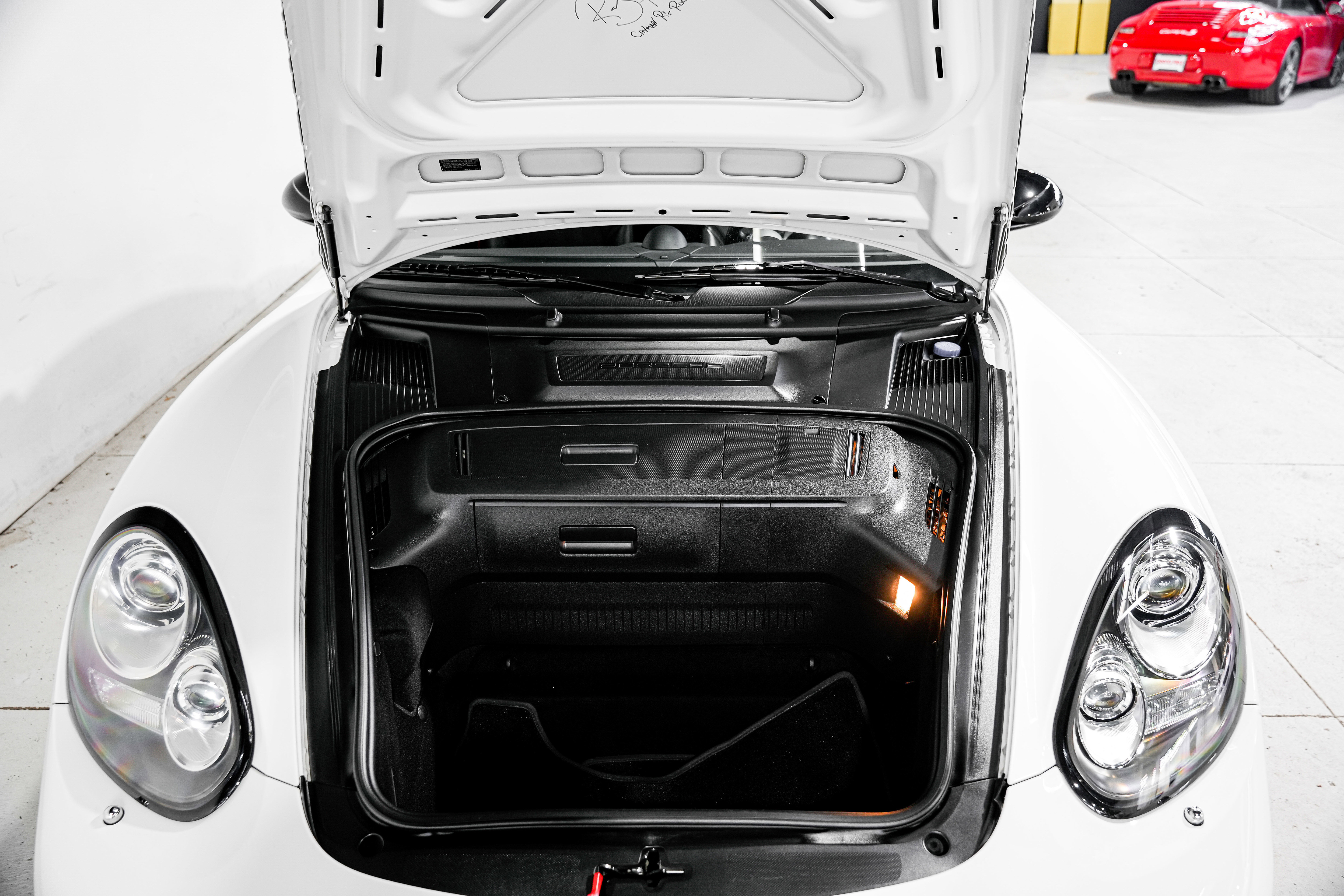 Used 2012 Porsche Cayman R image 39