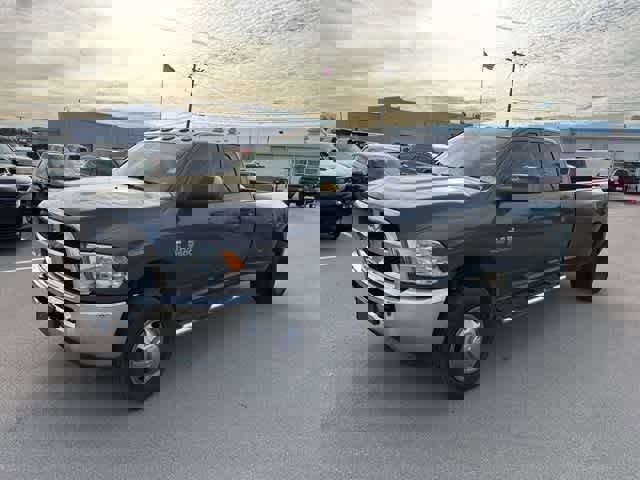 Used 2018 RAM 3500 Tradesman w/ Chrome Appearance Group image 9