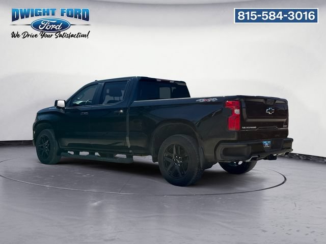 Used 2022 Chevrolet Silverado 1500 RST w/ Convenience Package II AWD/4WD image 3