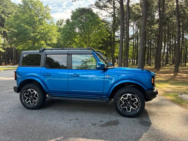 Used 2021 Ford Bronco Outer Banks AWD/4WD image 2