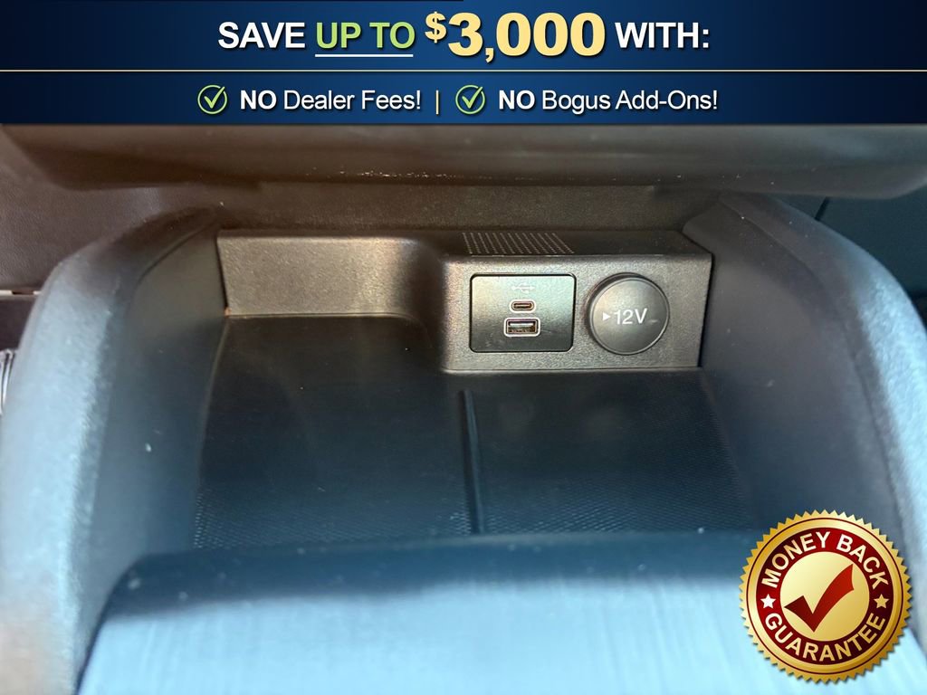 Used 2025 Ford Escape ST-Line Select AWD/4WD image 27