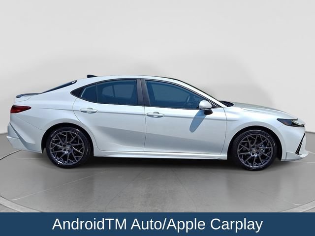 Used 2025 Toyota Camry XSE FWD image 9