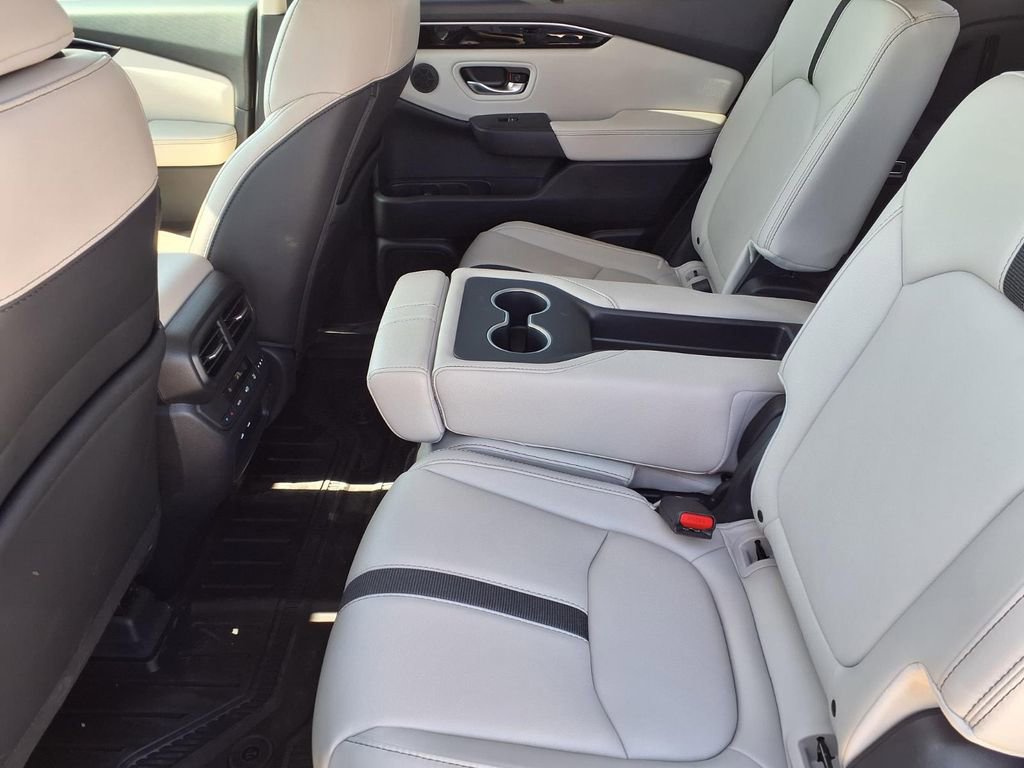 New 2026 Honda Pilot EX-L image 11