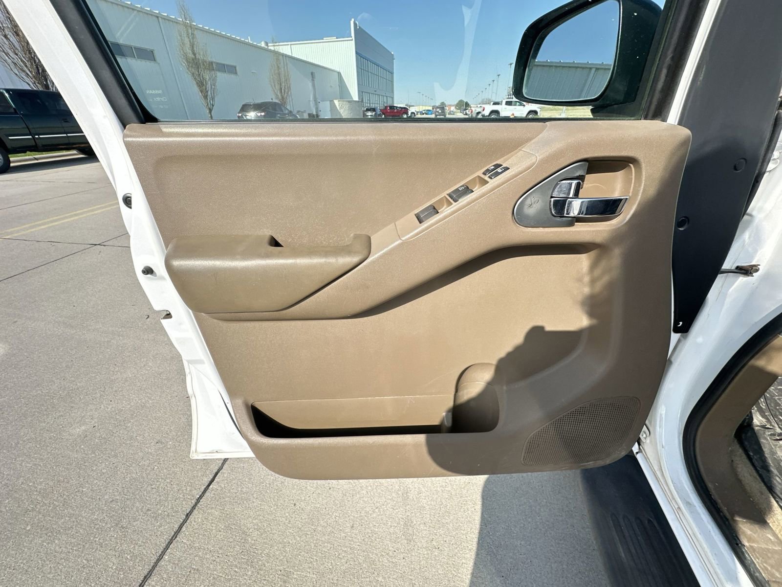 Used 2005 Nissan Frontier SE w/ (P01) Power Pkg image 18