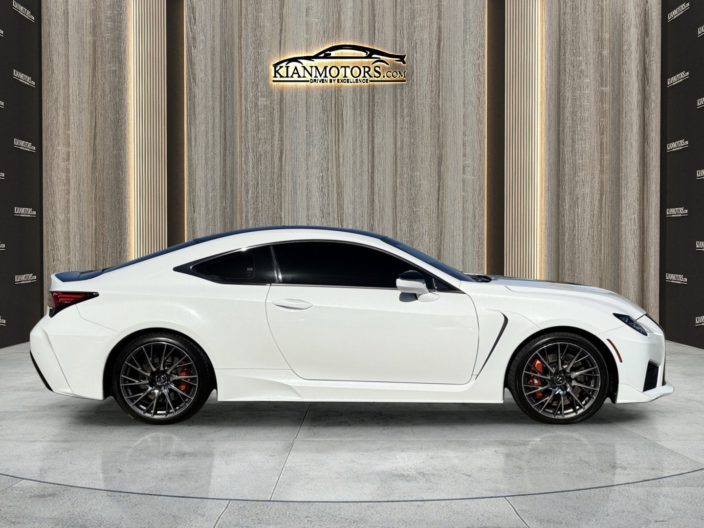 Used 2020 Lexus RC F w/ Premium Package RWD image 8