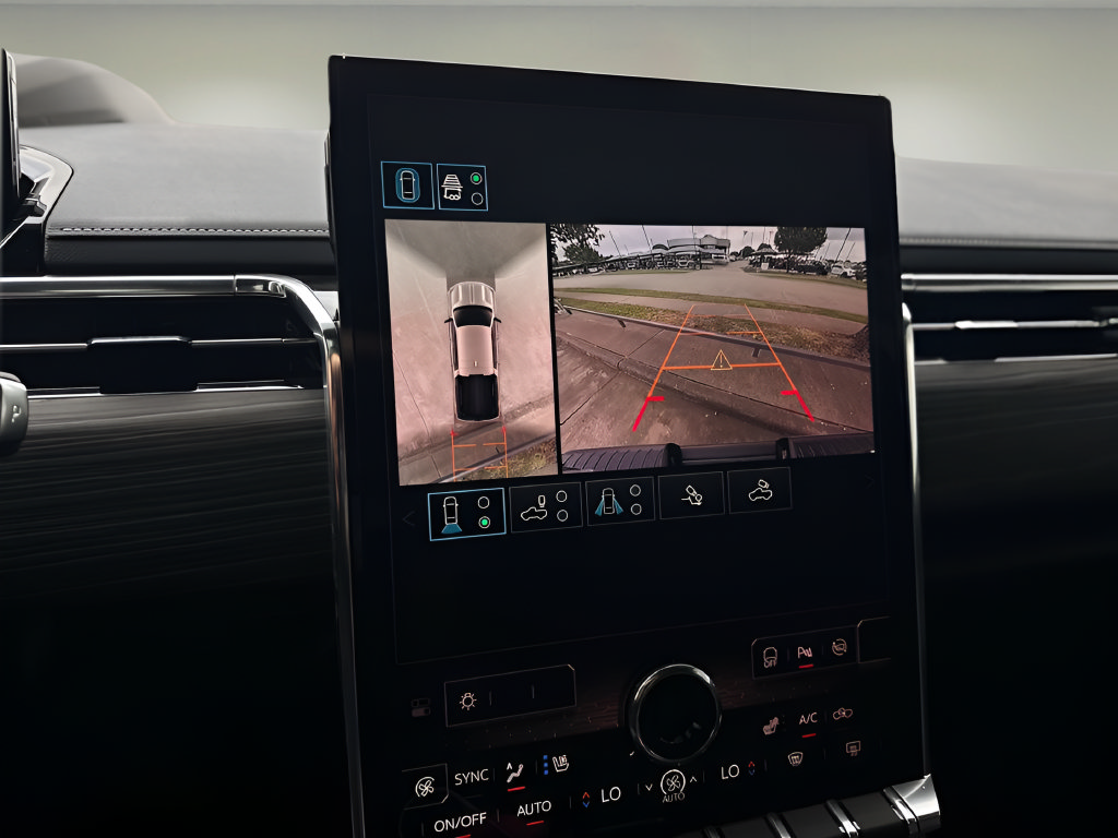 Used 2025 GMC Sierra EV Denali AWD/4WD image 9
