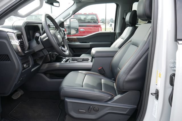 New 2026 Ford F350 Lariat w/ Lariat Ultimate Package AWD/4WD image 2