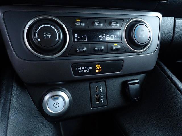 Used 2025 Nissan Leaf S FWD image 18