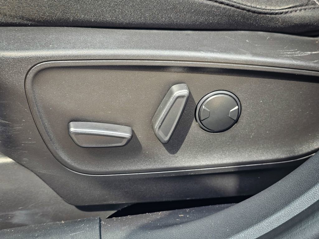 Used 2023 Ford Escape Active w/ Tech Pack #1 image 13