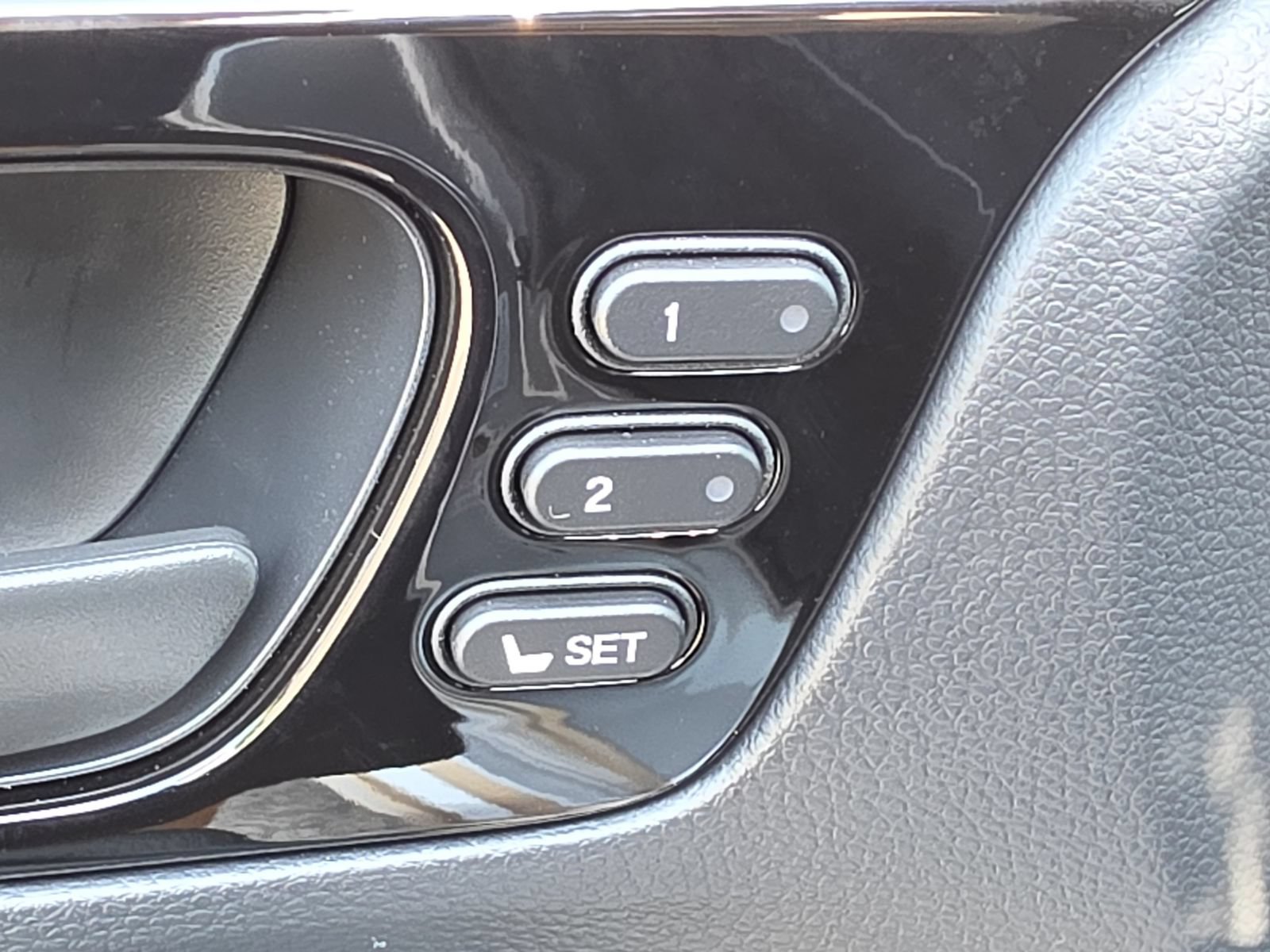 New 2026 Honda Odyssey Touring image 17