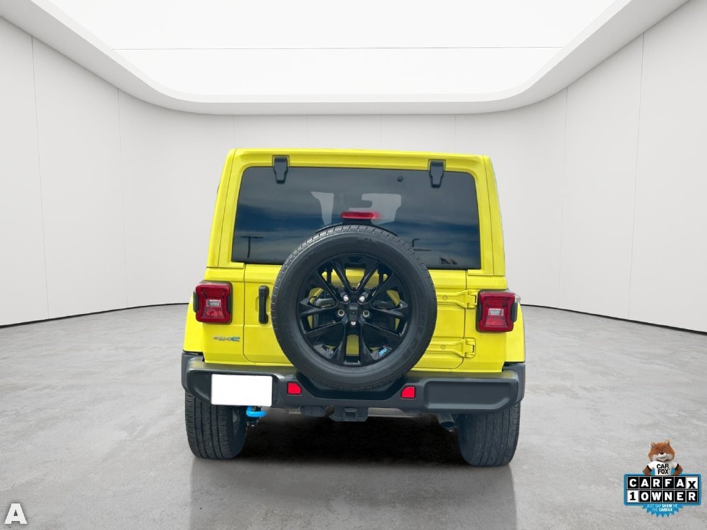 Certified 2023 Jeep Wrangler Unlimited Sahara AWD/4WD image 9