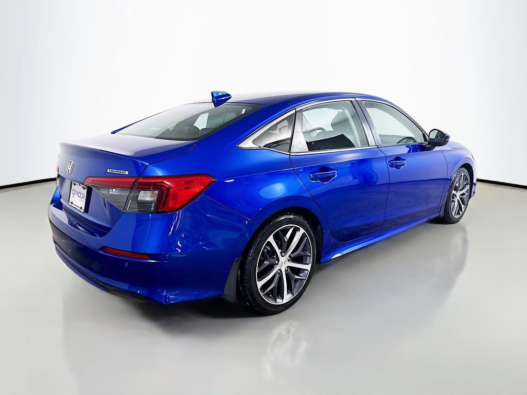 Used 2022 Honda Civic Touring image 7