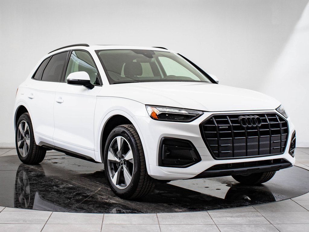 Certified 2025 Audi Q5 2.0T Premium w/ Convenience Plus Package image 12