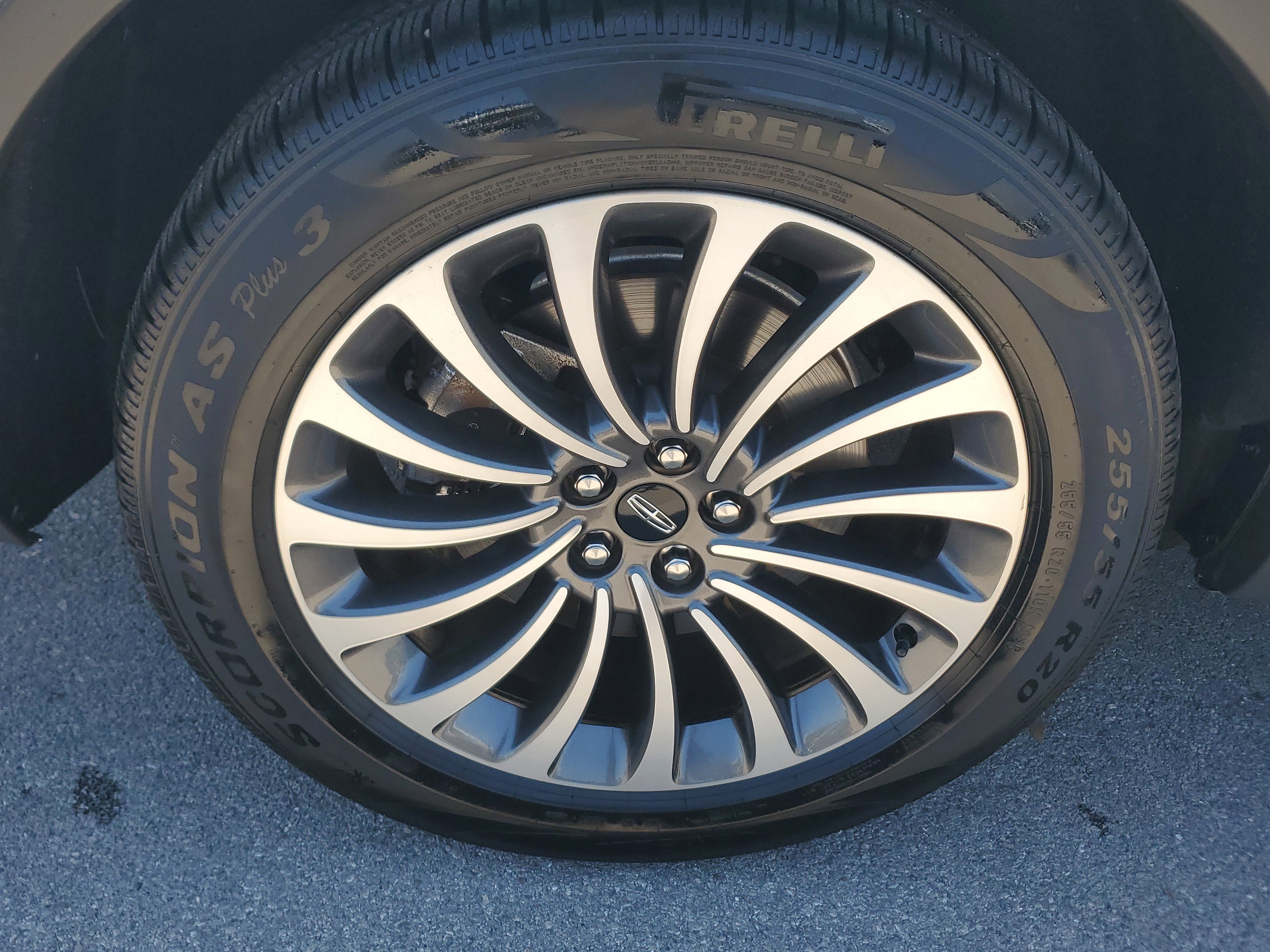 Used 2022 Lincoln Aviator Reserve image 29