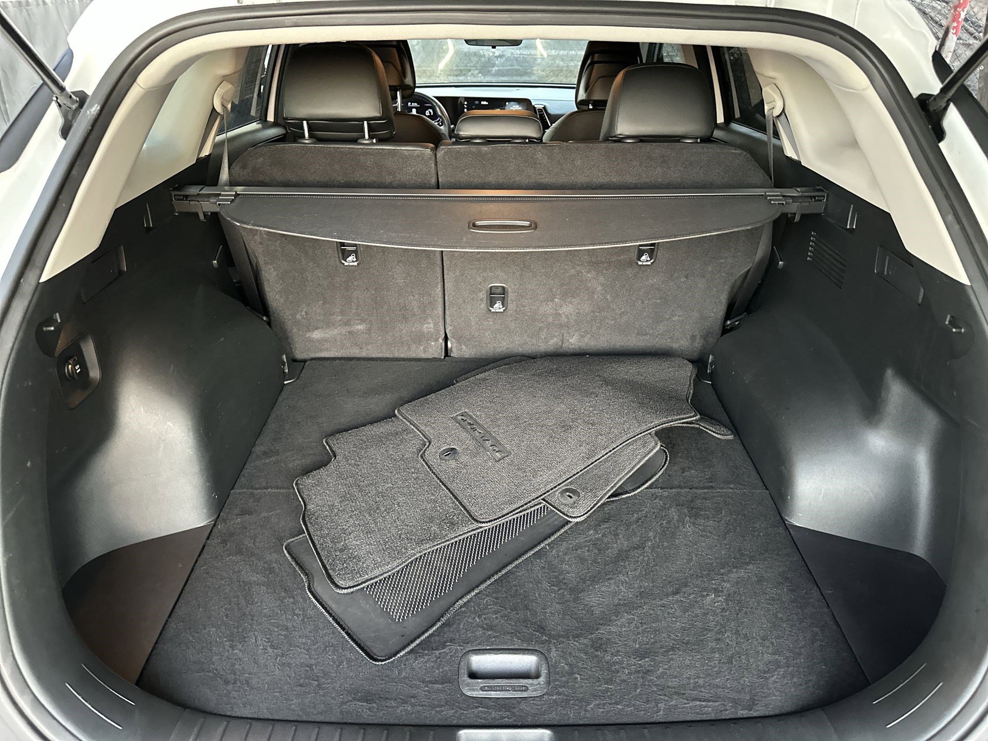 Used 2023 Kia Sportage EX image 20