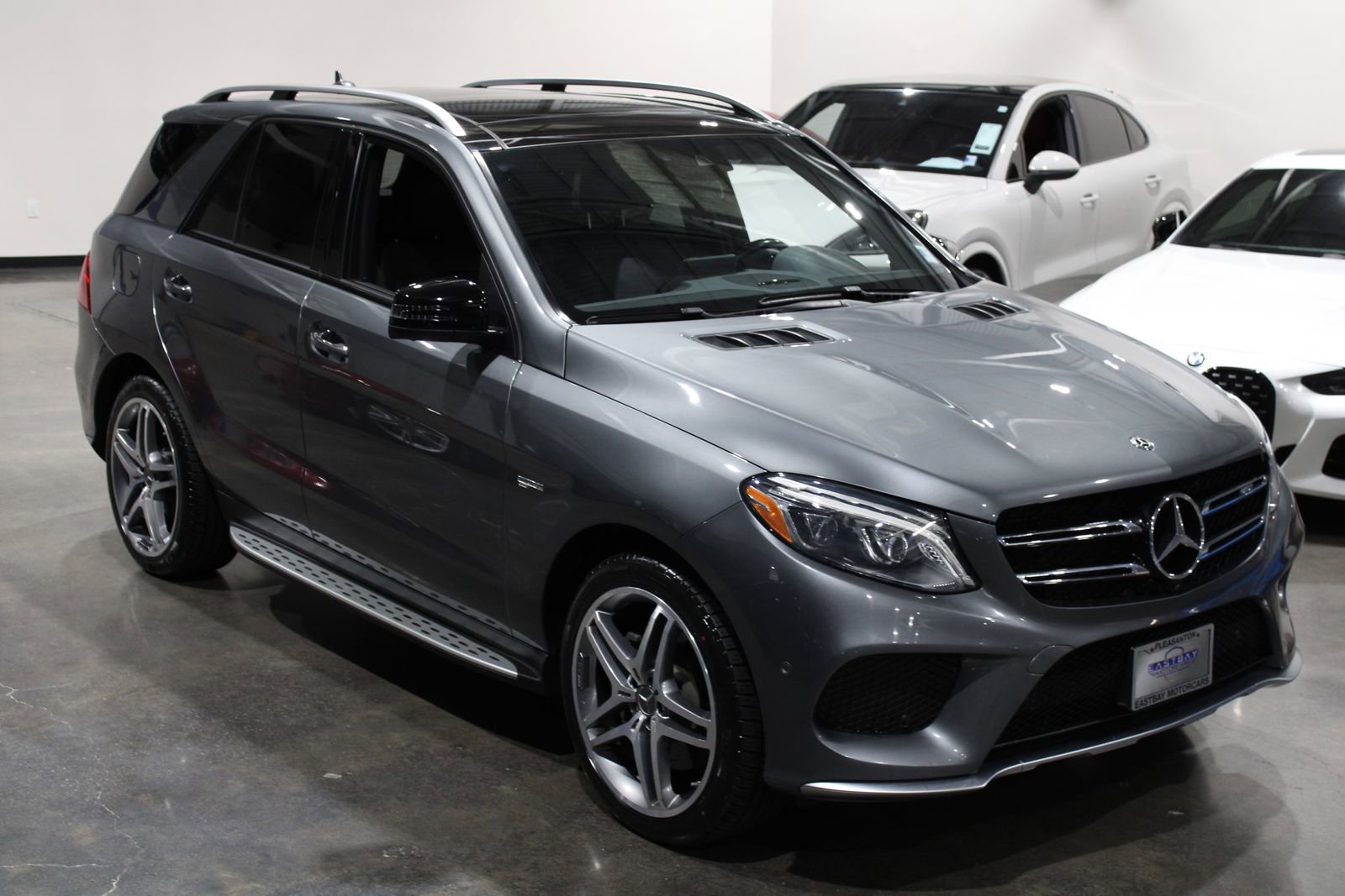 Used 2018 Mercedes-Benz GLE 43 AMG 4MATIC image 5