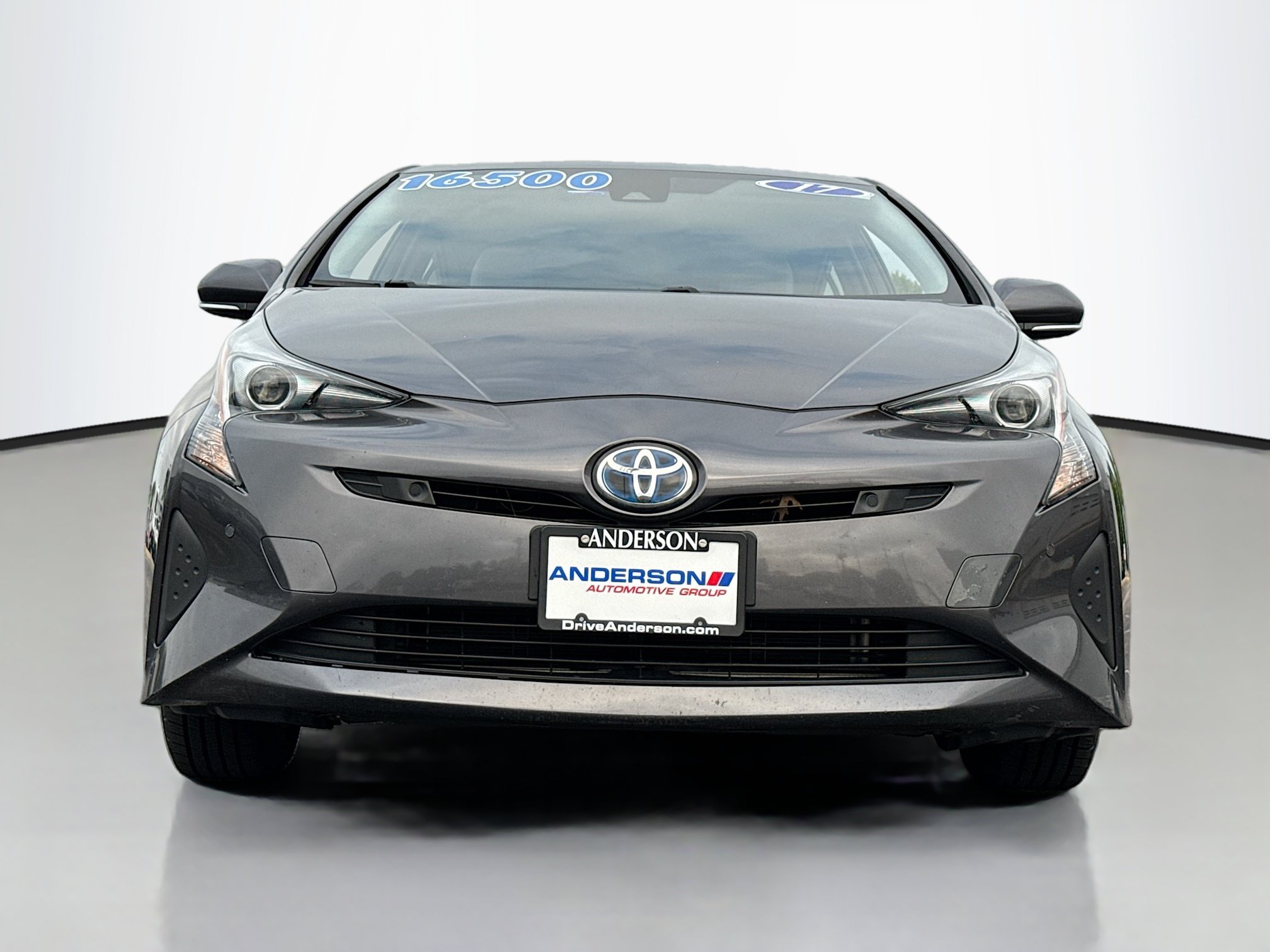 Used 2017 Toyota Prius Two w/ Prius Two Safety Plus Package FWD image 16