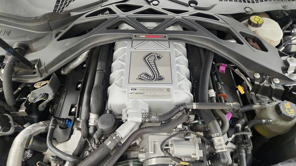 Used 2020 Ford Mustang Shelby GT500 w/ Technology Package RWD image 33