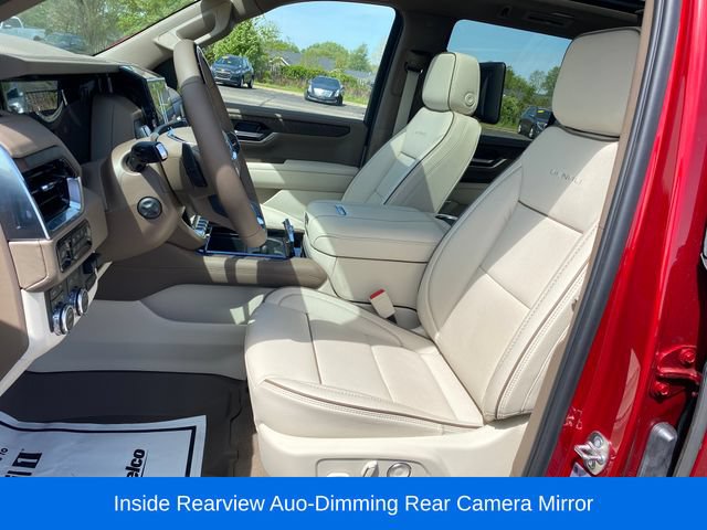 Certified 2026 GMC Yukon Denali w/ Denali Reserve Package AWD/4WD image 17