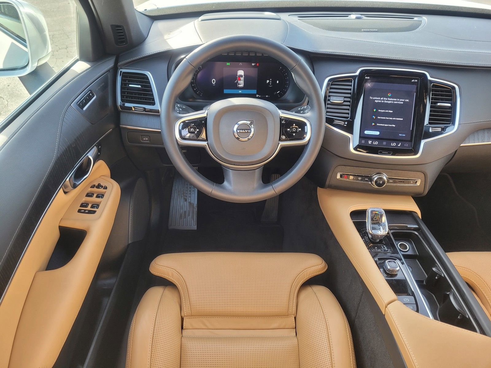 Certified 2023 Volvo XC90 B6 Ultimate w/ Protection Package Premier AWD/4WD image 14