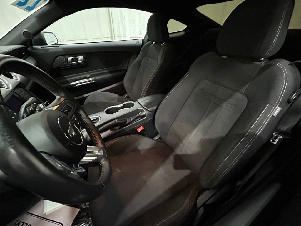 Used 2022 Ford Mustang GT image 24