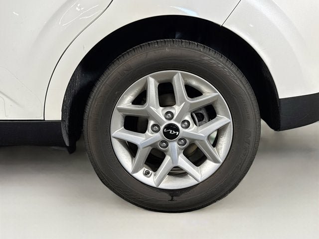 Certified 2023 Kia Soul LX w/ LX Technology Package FWD image 28