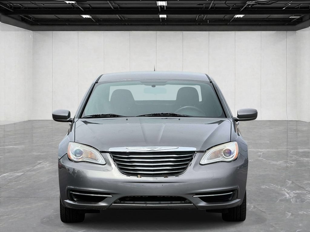 Used 2012 Chrysler 200 LX FWD image 2