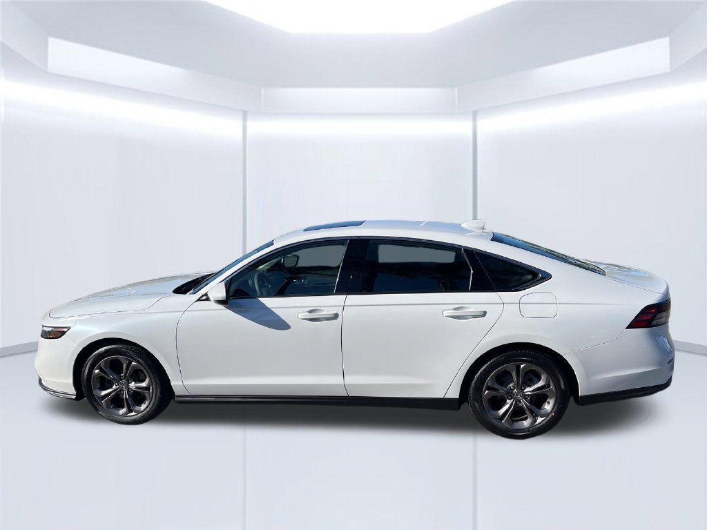 Certified 2024 Honda Accord EX image 2