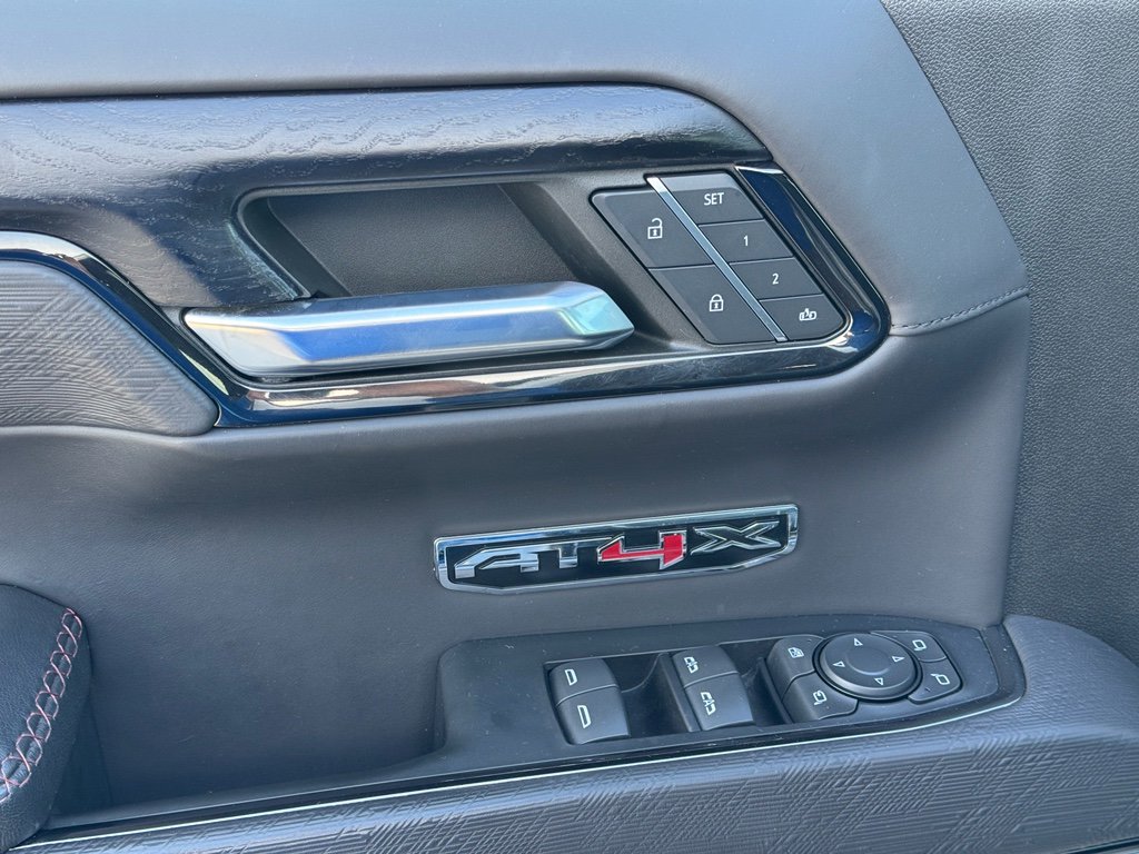 Used 2022 GMC Sierra 1500 AT4X image 14