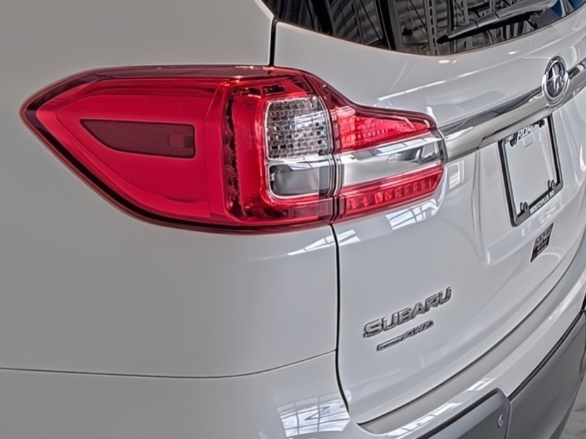Used 2019 Subaru Ascent Limited image 10
