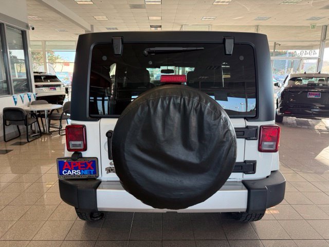 Used 2014 Jeep Wrangler Unlimited Sahara AWD/4WD image 4