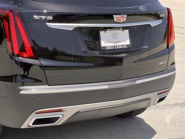 New 2026 Cadillac XT5 Premium Luxury w/ LPO, Floor Liner Package FWD image 6
