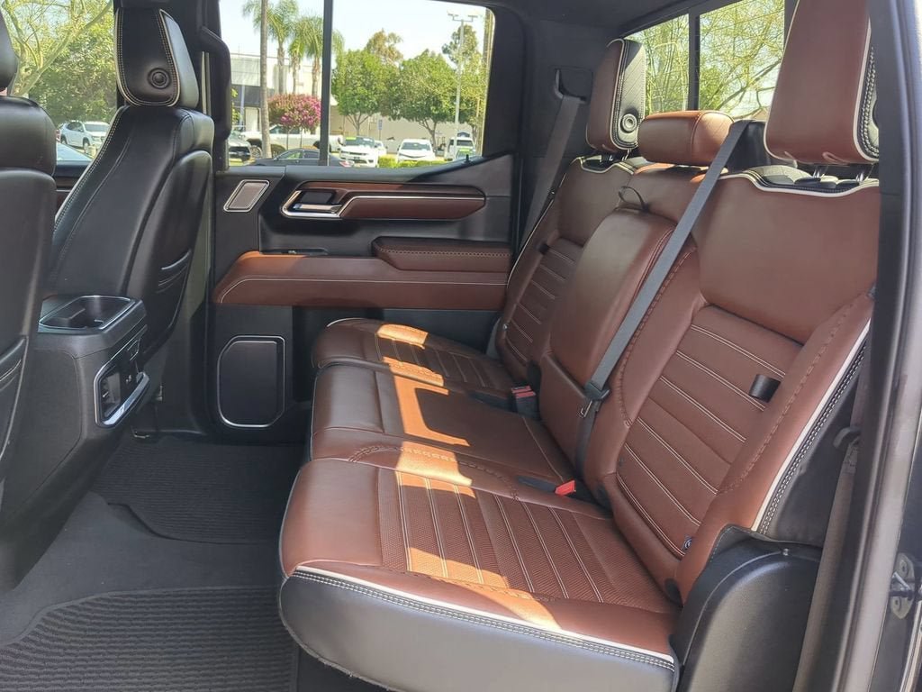 Used 2023 GMC Sierra 1500 Denali Ultimate AWD/4WD image 28