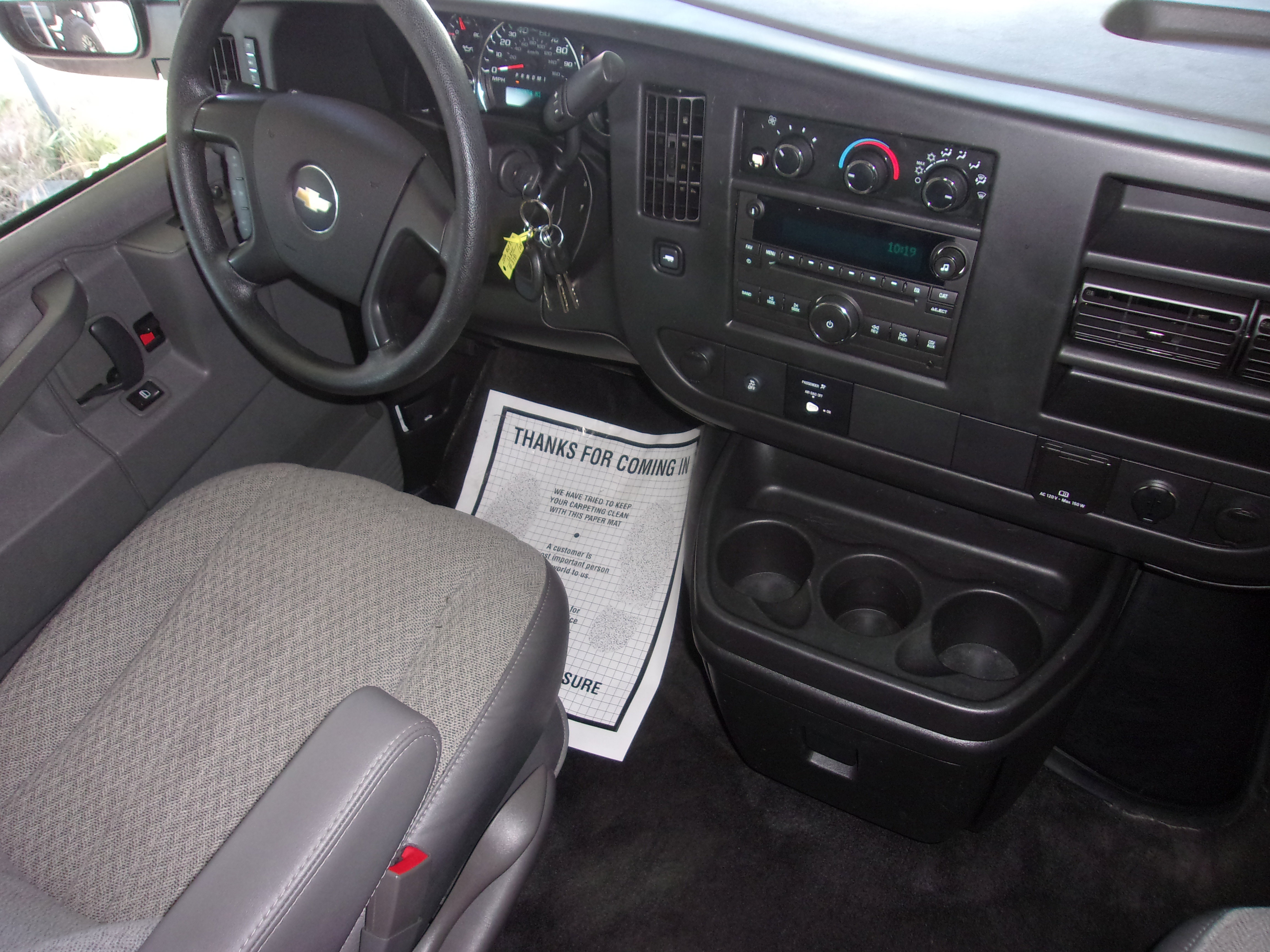 Used 2016 Chevrolet Express 3500 LT w/ LT Preferred Equipment Group image 28